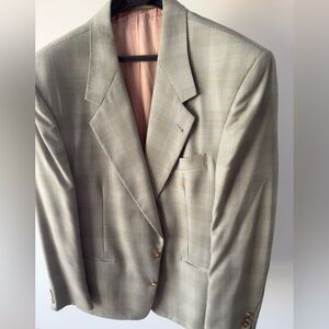 Men's Elegant Checkered Blazer in Gray